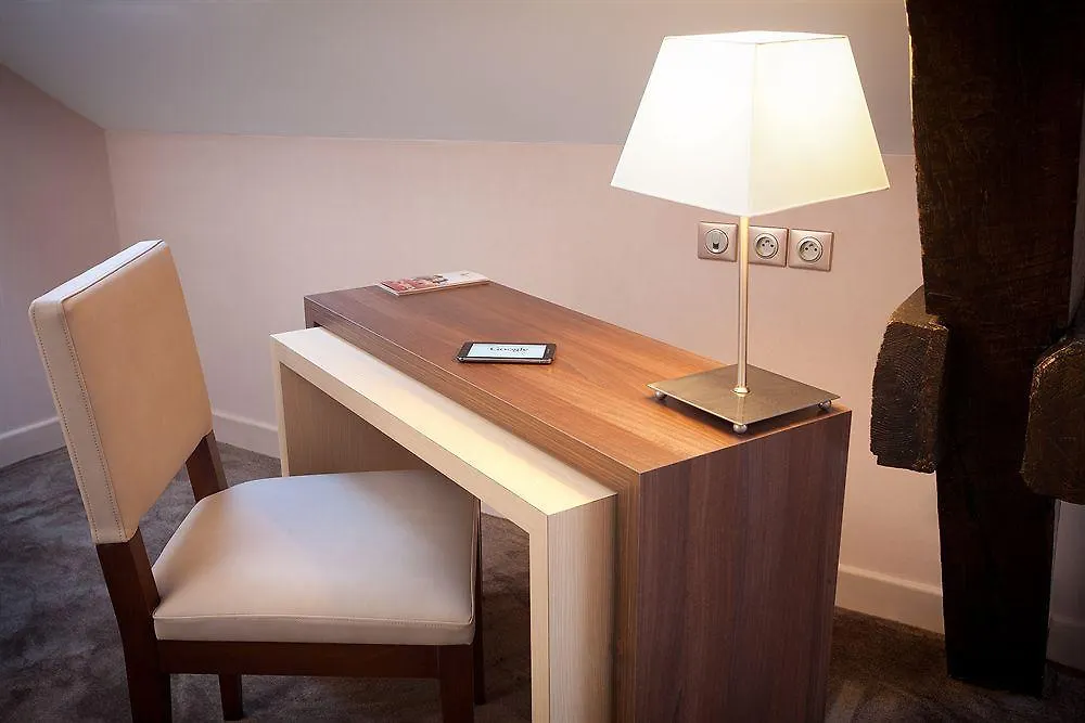 Hotel Arverna Vichy - Clt'Hotel