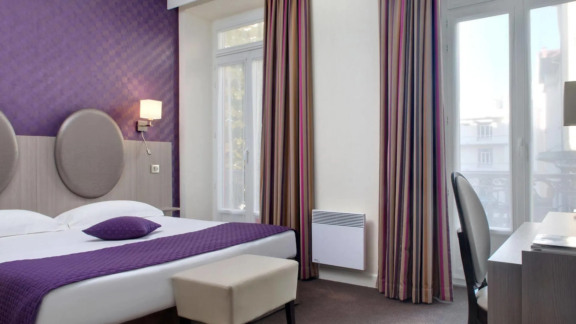 Hotel Arverna Vichy - Clt'Hotel